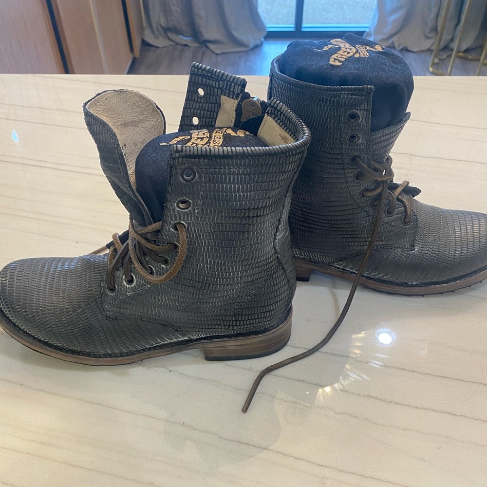 Freebird Boots